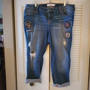 TORRID distressed boyfriend jeans w/cool patches